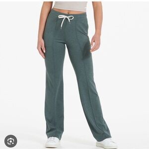 Vuori Halo Wide Leg Flare Pants Women’s XS